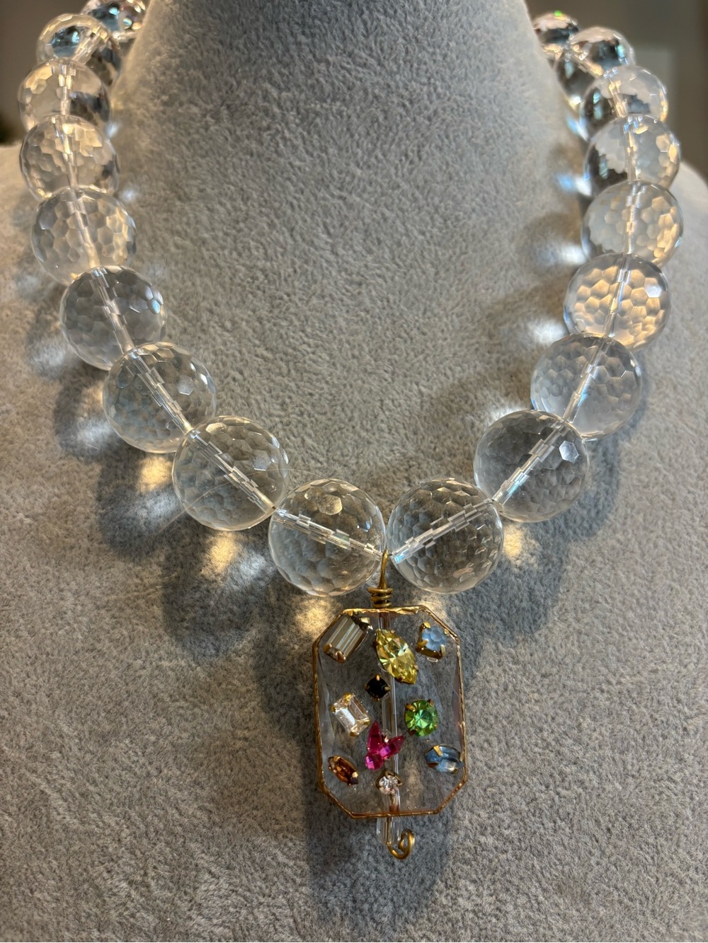 Chunky clear quartz beaded necklace w/crystal pendant embellished w/vintage gems